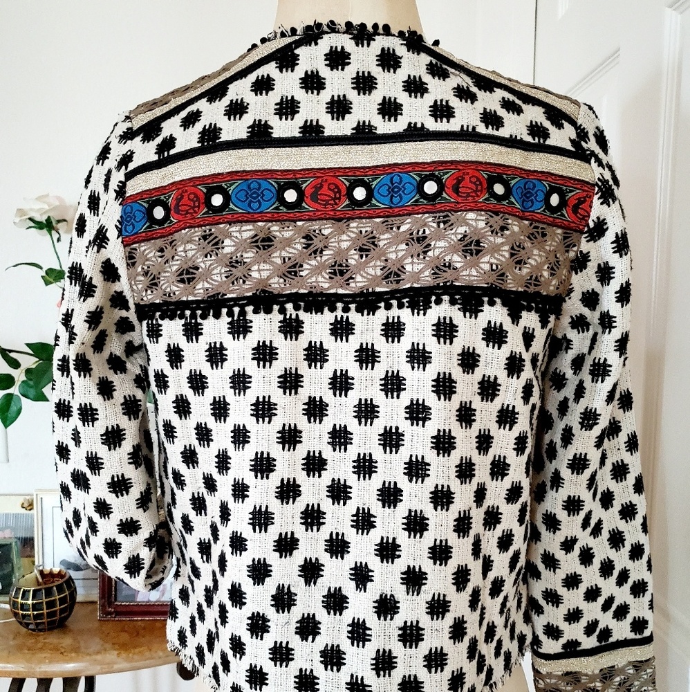 NWT Twelfth St. by Cynthia Vincent Embroidered Silk Jacket size 2 - Picture 8 of 10